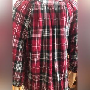 Crown & Ivy Cute Shirt